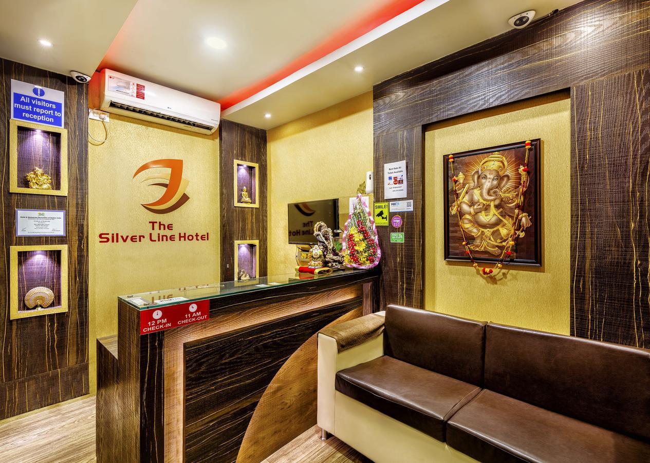The Silverline Hotel Kolkata Bagian luar foto